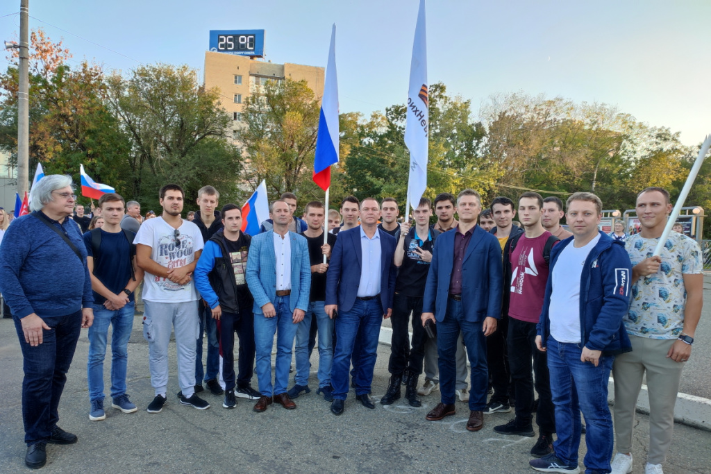 2022.10.03 патриотический концерт 2.jpg