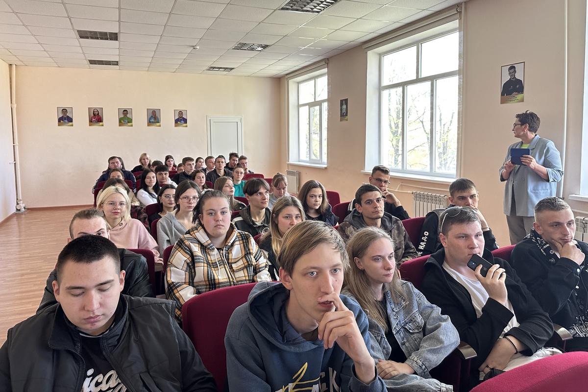 2023.04.25 профориентация Вознесенск 1.jpg