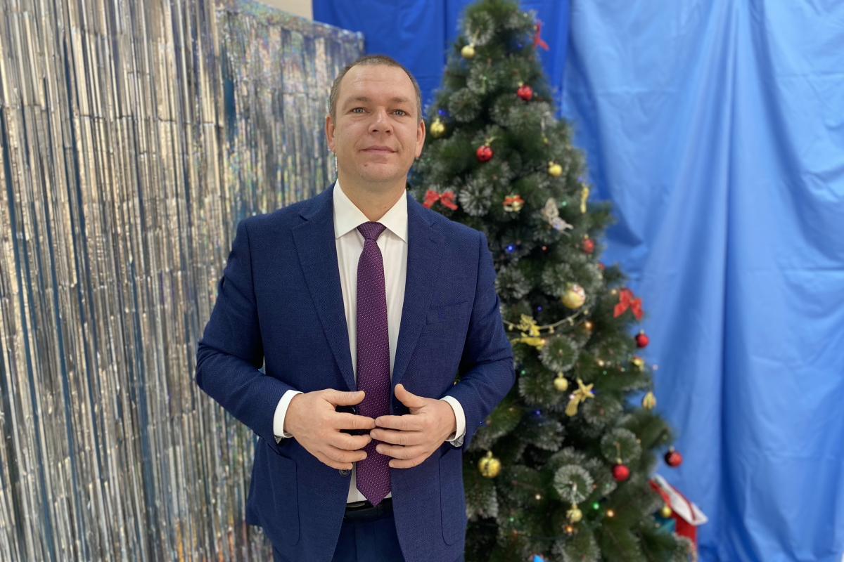 2021.12.30 поздравление директора