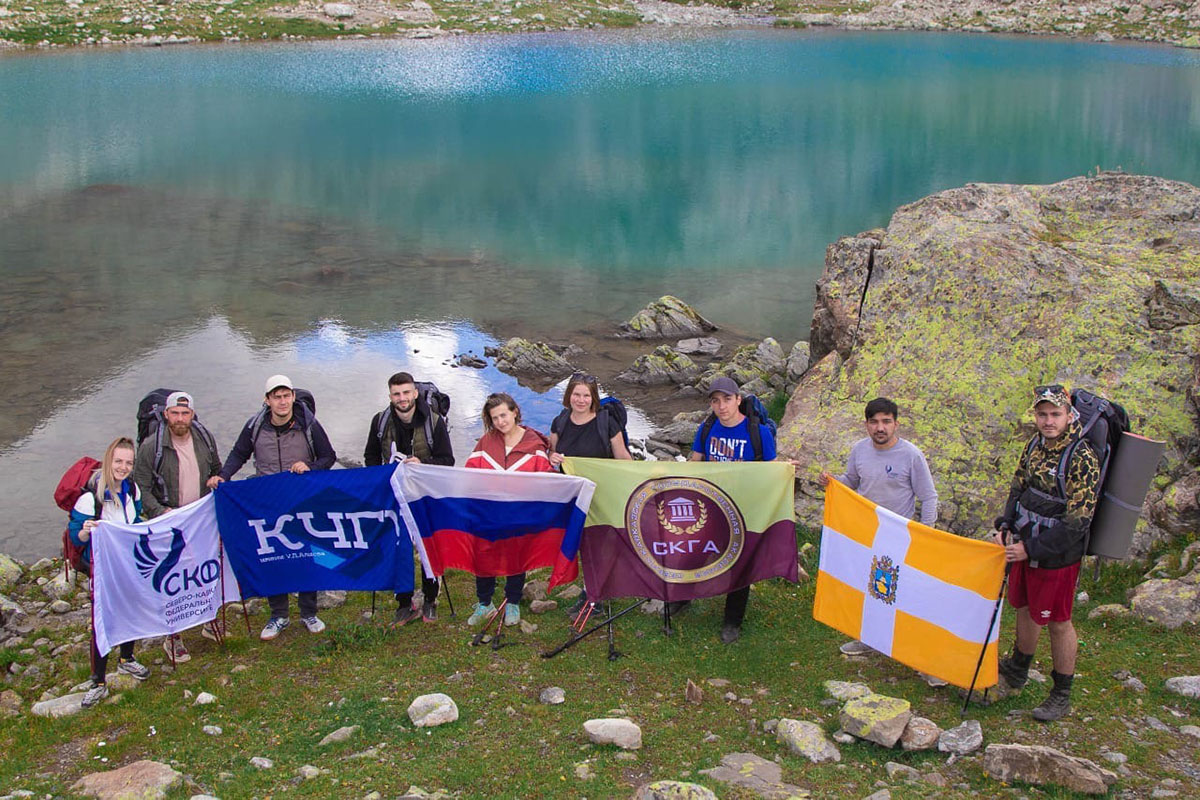 uchastniki-programmy-studencheskogo-turizma-posetili-severnyj-kavkaz-ncfu-ru-02