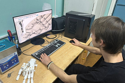 Технический прогресс: Студенты НТИ СКФУ на кафедре ТОСЭР работают над созданием искусственного протеза руки