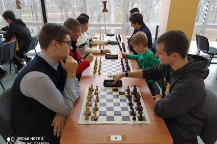 Студенты НТИ СКФУ приняли участие в новогоднем шахматном турнире