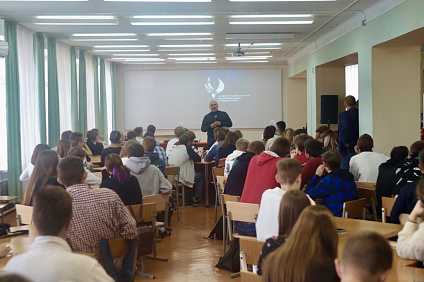 Визит главы города Невинномысска в НТИ СКФУ: поддержка студентов и формирование благоприятной образовательной среды